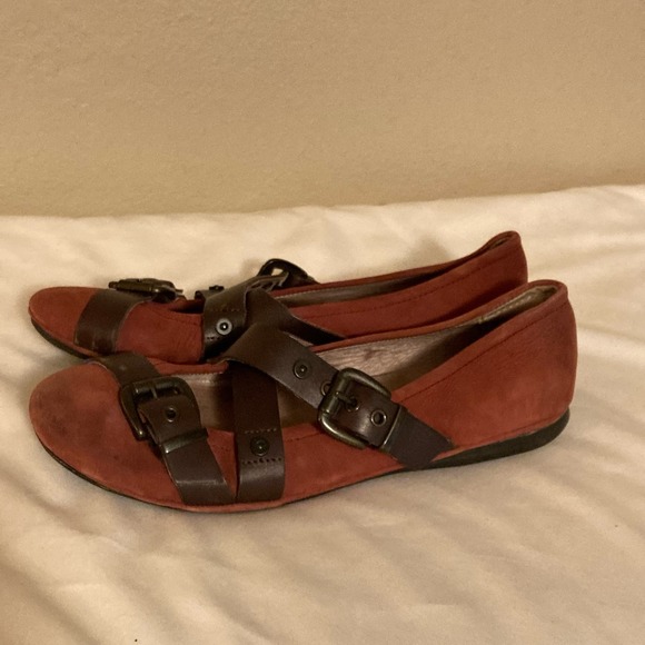OTBT Shoes - OTBT Park Hills 7.5 Burgundy Ballet Flats Slip On Belt Strappy Leather Shoes